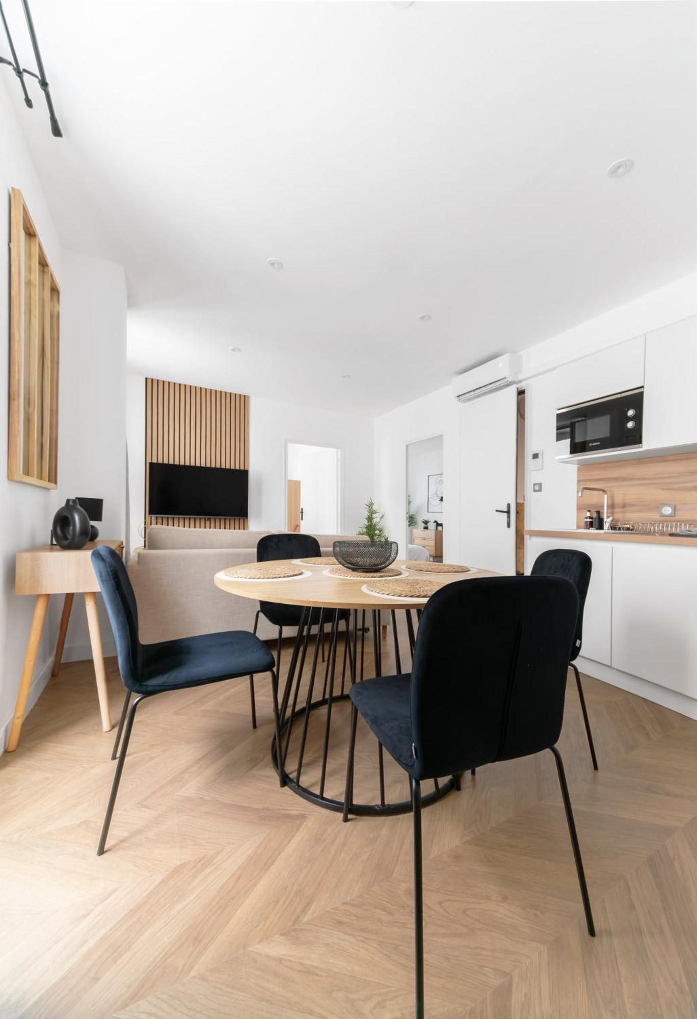 Residence Serbie - Appartements Design Et Climatises En Centre Ville 维琪 外观 照片