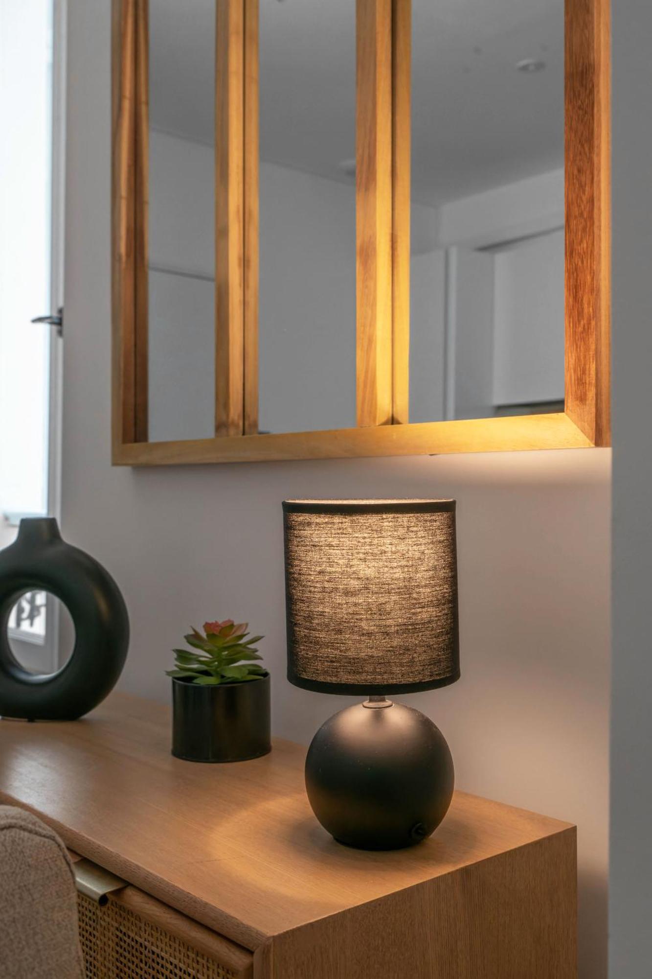 Residence Serbie - Appartements Design Et Climatises En Centre Ville 维琪 外观 照片
