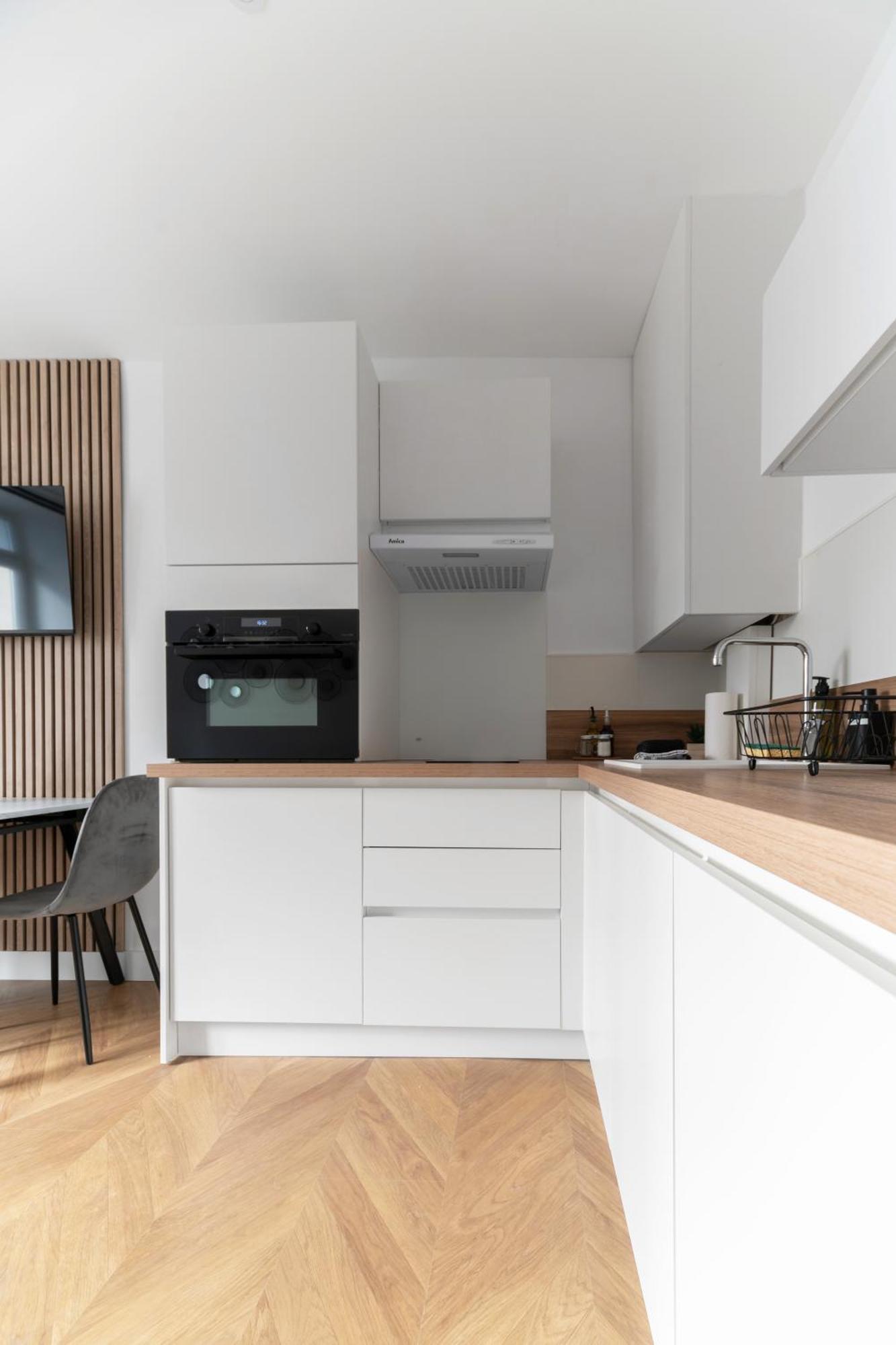 Residence Serbie - Appartements Design Et Climatises En Centre Ville 维琪 外观 照片