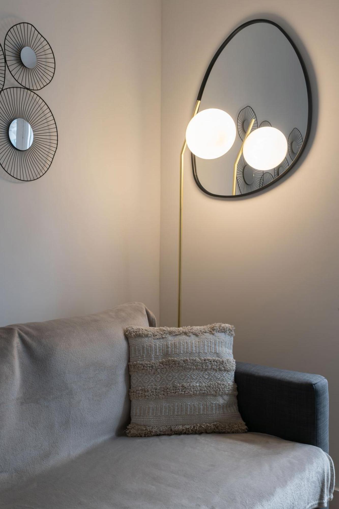 Residence Serbie - Appartements Design Et Climatises En Centre Ville 维琪 外观 照片
