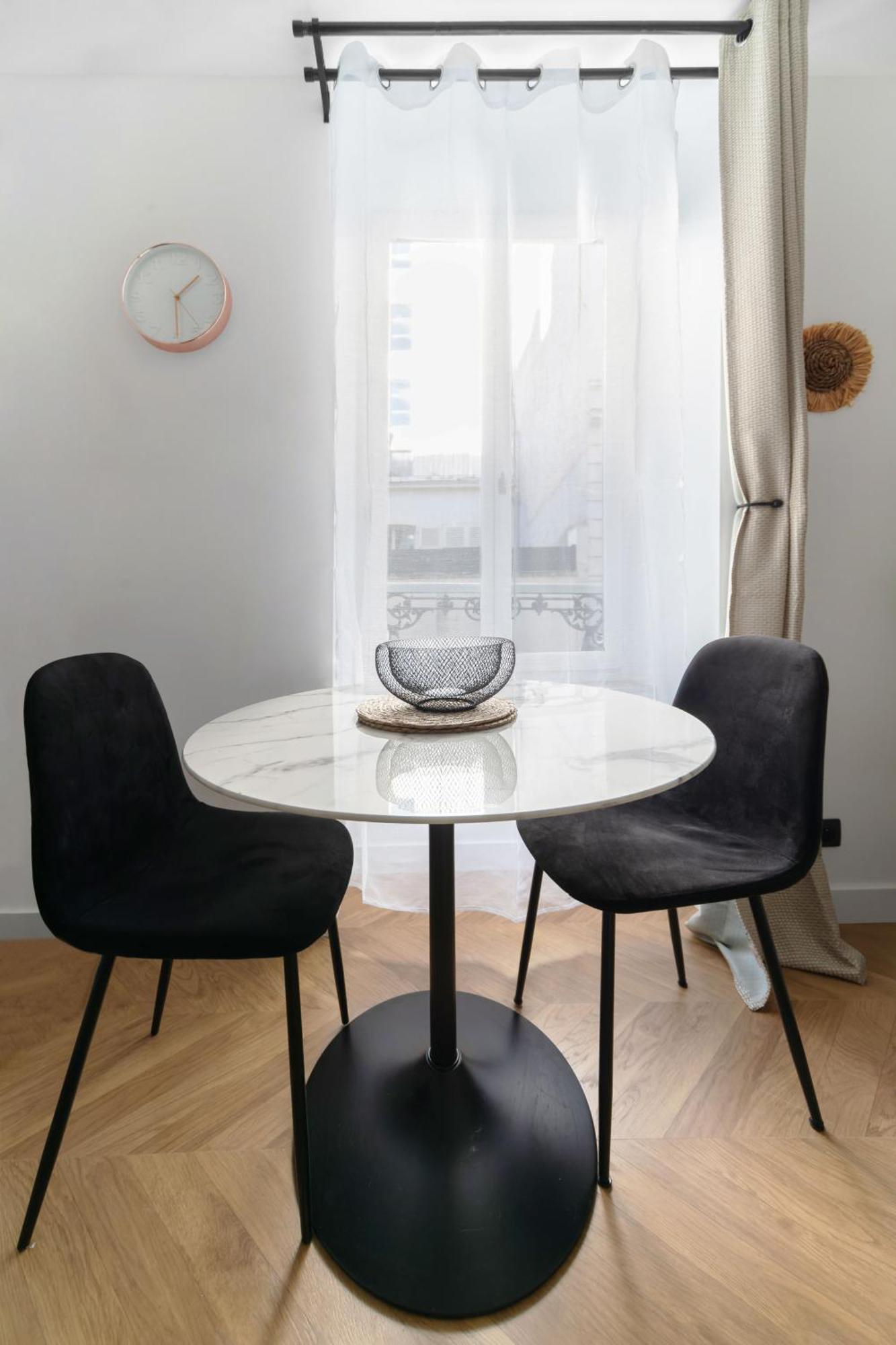 Residence Serbie - Appartements Design Et Climatises En Centre Ville 维琪 外观 照片